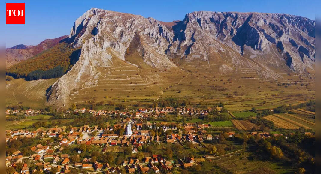 Where is the village where the sun rises twice?