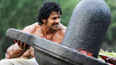 From massive cutouts to fireworks: Here's how fans got wild celebrating the release of their beloved South stars