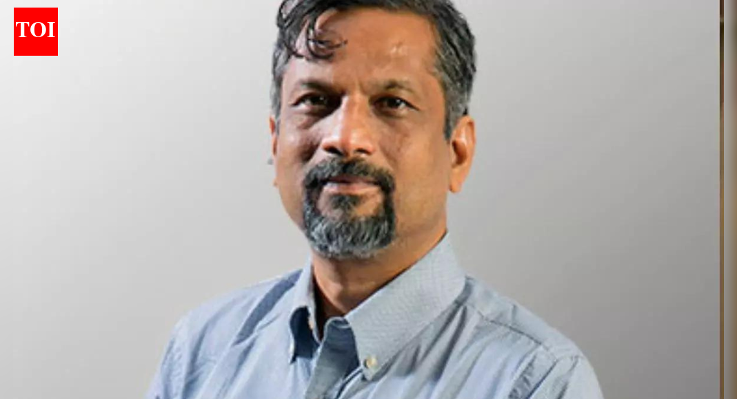 AI reduces need for junior engineers, but then …: Zoho founder Sridhar Vembu