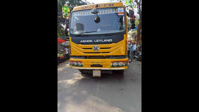 Mumbai: Man killed by speeding dumper in Mulund, BJP MLA seeks urgent action against BMC deputy chief engineer