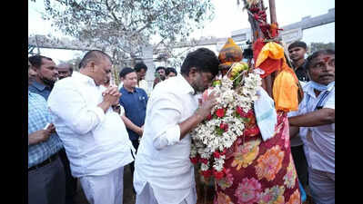 Tribal fete heartbeat of T, says Bhatti