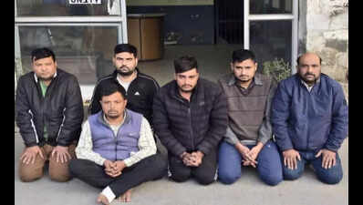 Six of Meerut gang arrested for stealing luggage on buses