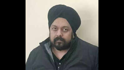 Delhi GST inspector named in Rs 100cr tax evasion case