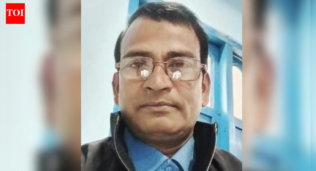 Bengal SIR: Headmaster on BLO duty found hanging; family cite immense work pressure, eighth death since rollout