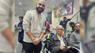 'No entourage, no special seats': Fintech co-founder shares airport moment with Infosys icon Narayana Murthy; netizens applaud