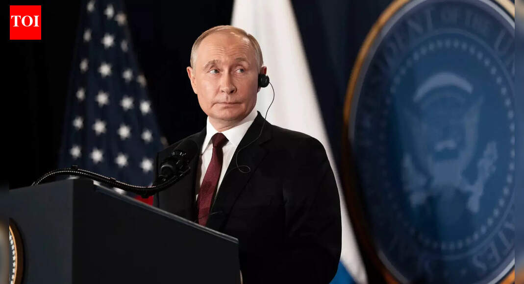 Why Putin went quiet when challenged by Trump over Venezuela