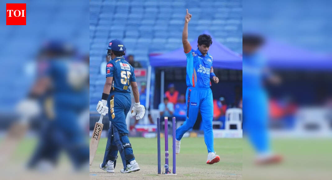 MS Dhoni’s ‘life-changing onslaught’ that turned Ramakrishna Ghosh into a death-overs beast