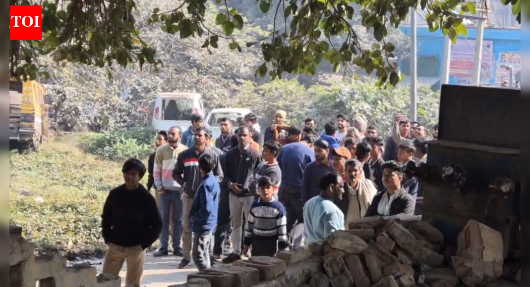 Man shoots wife dead inside police station in Hardoi; arrested, 2 cops suspended