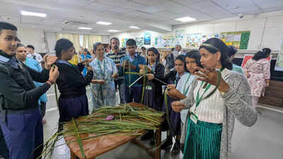 Students, environmentalists rub shoulders at green fest