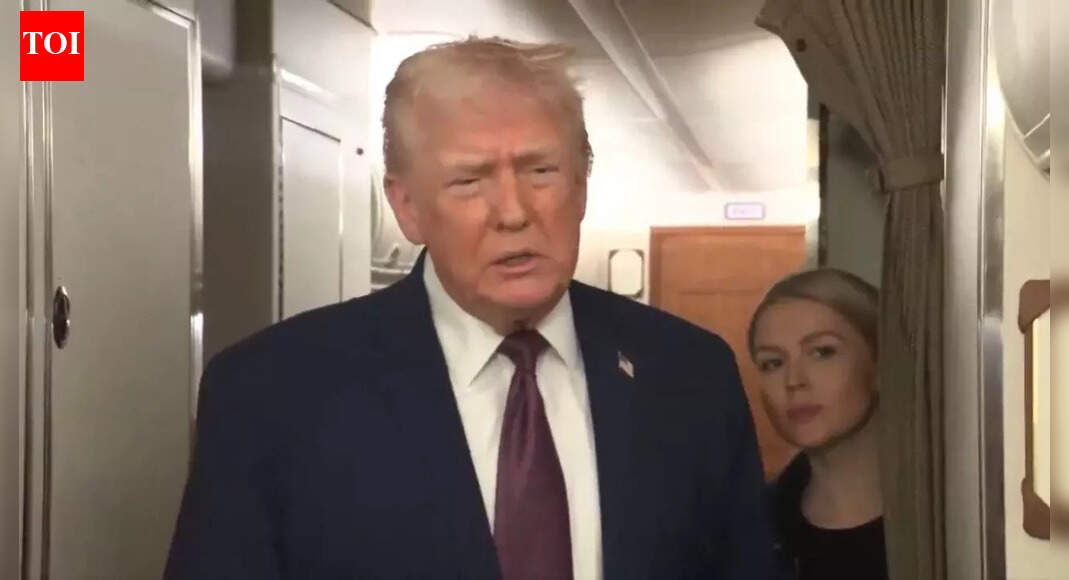 ‘Creepy’ and ‘Clownism’: Trump’s ‘grabbing’ joke about Karoline Leavitt during flight turbulence enrages netizens