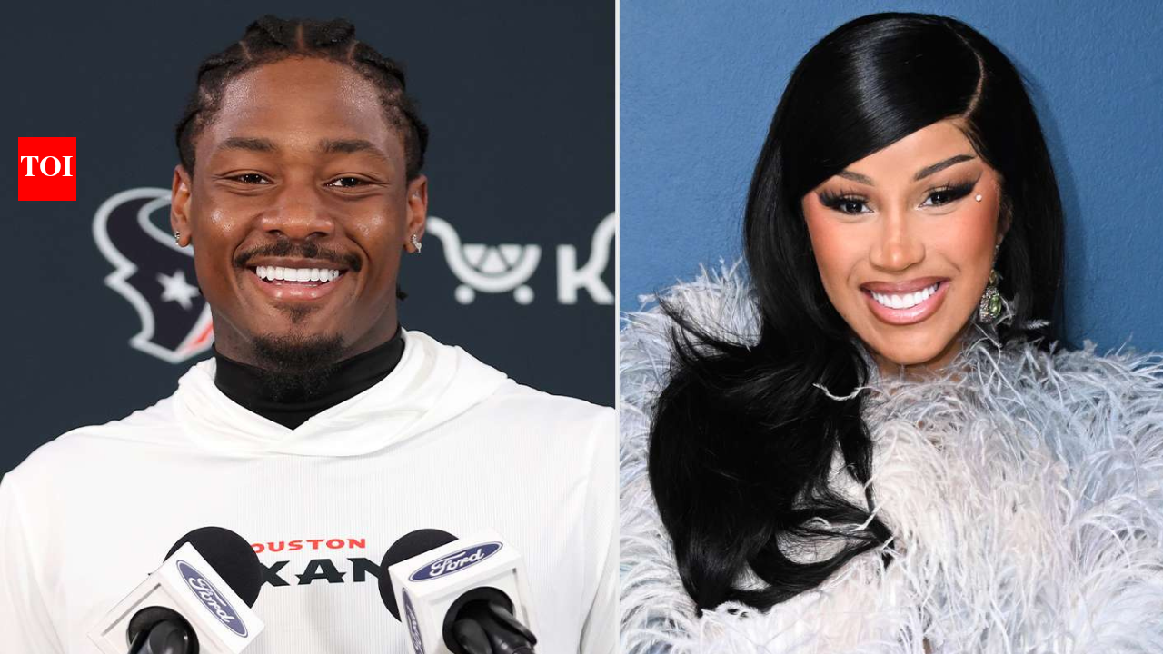 Stefon Diggs seemingly distances himself from Cardi B after her heartfelt  gesture amid shocking threats from Offset | NFL News - The Times of India