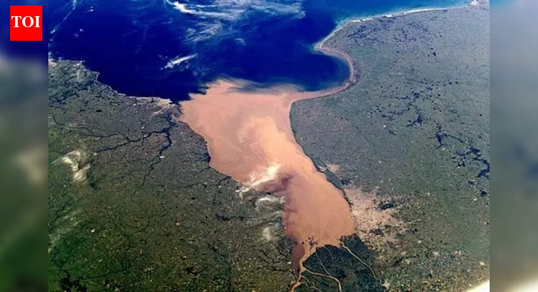 Which river is known as the Silver River and where is it