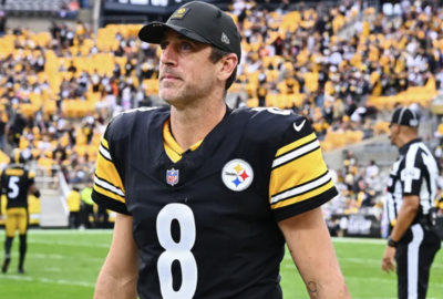  Aaron Rodgers’ comments raise alarms on his future with the Steelers