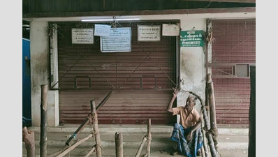 Over 30 Tasmac liquor shops remain closed in Namakkal district as employees protest workload due to empty bottle return scheme