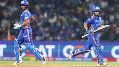  Two Kaurs and Carey humble Gujarat Giants; steer Mumbai Indians to seven-wicket win