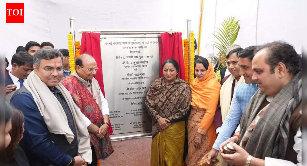CM Gupta lays foundation of Nangloi-Najafgarh road revamp project to decongest West Delhi