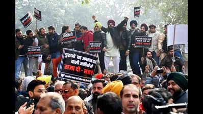 Unending saga: AAP and BJP continue sparring on Atishi clip