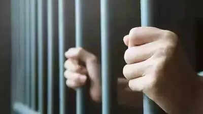 Nine years after arrest, two opium smugglers jailed for 10 years