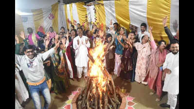 Bonfires & Bhangra: Lohri festmakes Bhopalis go balle balle