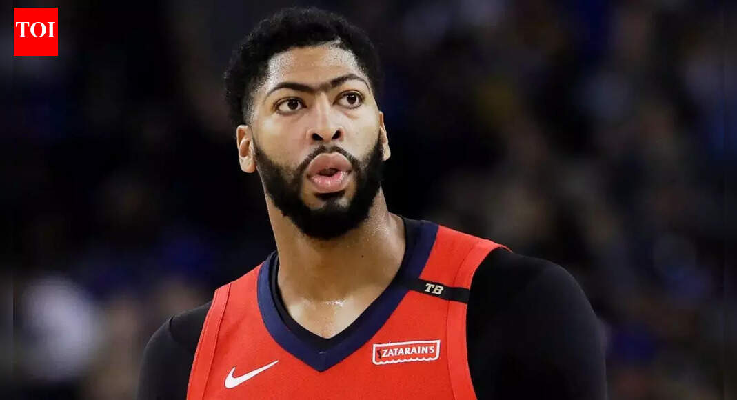 “Stop listening to lies”: Anthony Davis responds after reports suggest hand surgery could impact his season