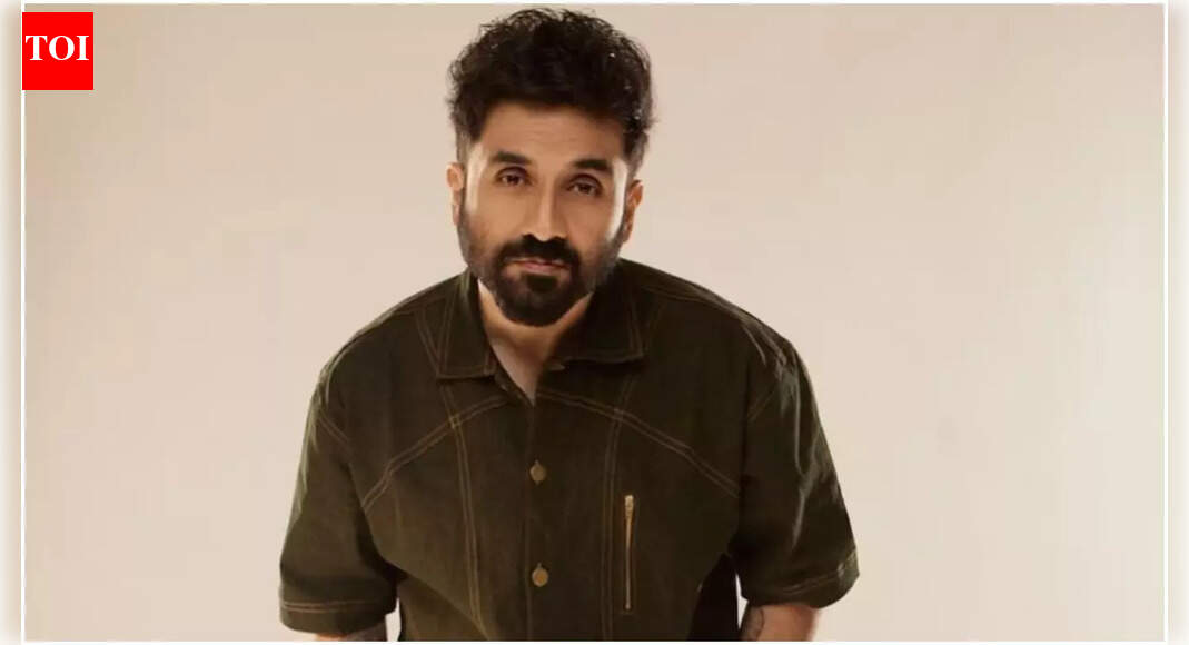 Vir Das shares Aamir Khan's reaction to 'Happy Patel' and comments on India's Gen Z; says, 'It is a weird thing…'
