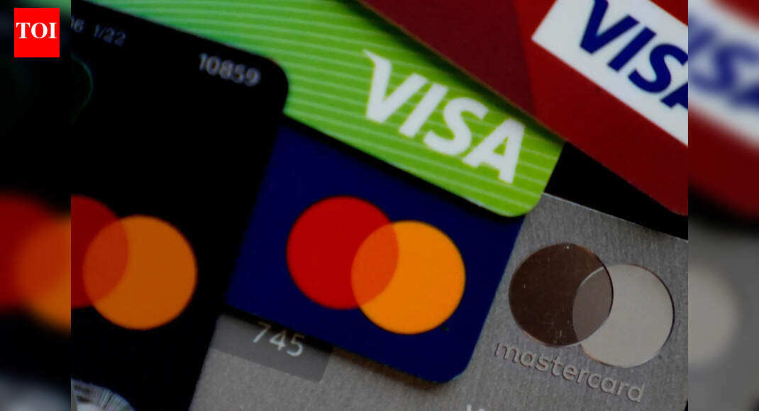 Trump's big credit card move! Interest capped at 10% - what it means for Americans?