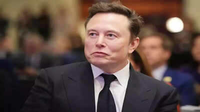 Elon Musk warns that studying medicine could be 
