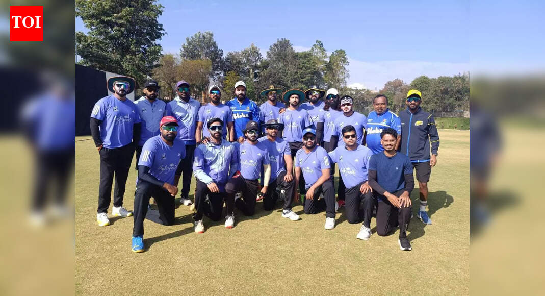 Sudeep leads Karnataka’s match-ready celebrity cricket team