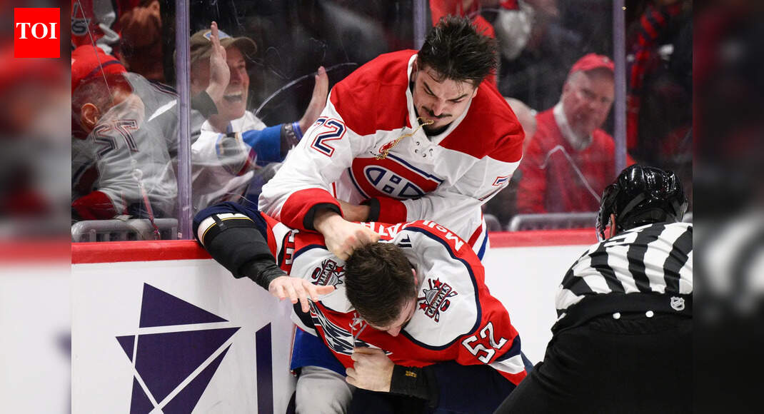 Arber Xhekaj and Dylan McIlrath drop gloves during Montreal Canadiens Washington Capitals NHL match