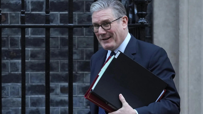  Starmer ridicules Tory record; MPs erupt — watch