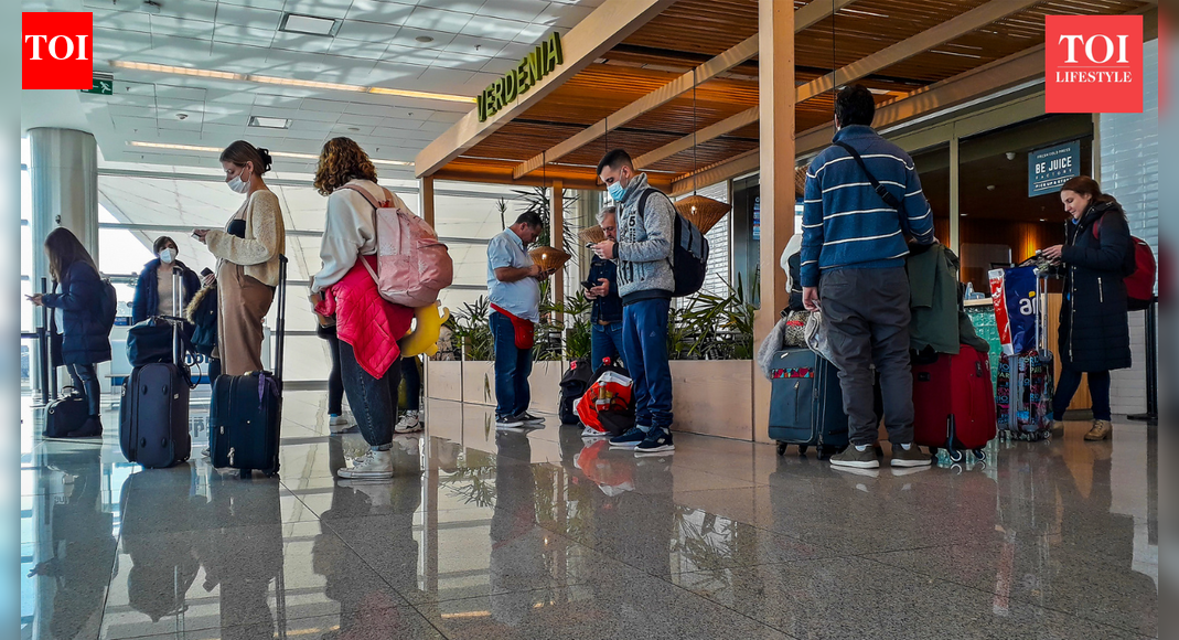 What is ‘aisle lice’? The travel habit annoying flyers everywhere — and you might be guilty