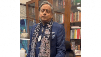 Watch: Shashi Tharoor grooves to Taylor Swift's 'The Fate of Ophelia'; wins internet