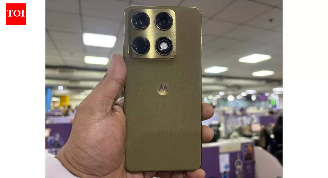 Motorola Signature Series first impressions: Stylish design, solid performance