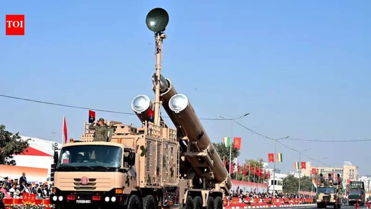 Country’s defence might on display | Jaipur News - The Times of India