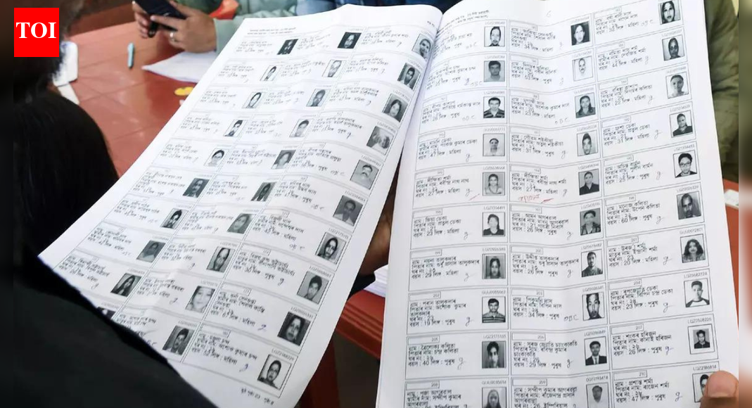 How many deleted over citizenship from rolls: SC to EC
