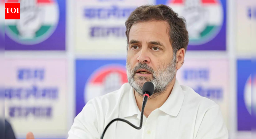 Civic polls: Rahul accuses EC of 'gaslighting citizens'; BJP takes 'khandani chor' jibe