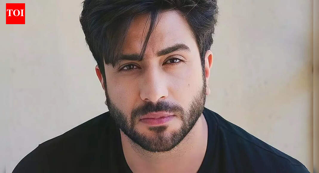 Aly Goni urges Laughter Chefs’ fans not to troll anyone; says, “Not every show is Bigg Boss”