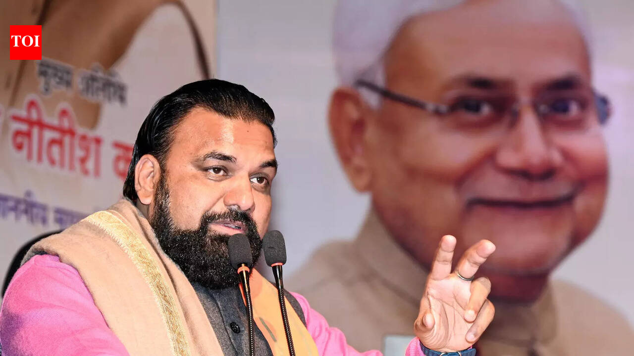 Degree colleges to come up in all blocks soon: Deputy CM