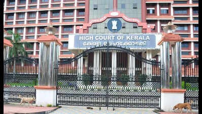 Kerala HC stays opening of martyr’s memorial on college campus