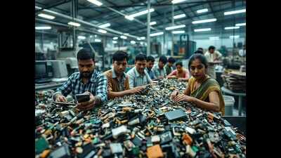 CAG estimates about 35,000 tonnes of e-waste lost to shadow scrap dealers