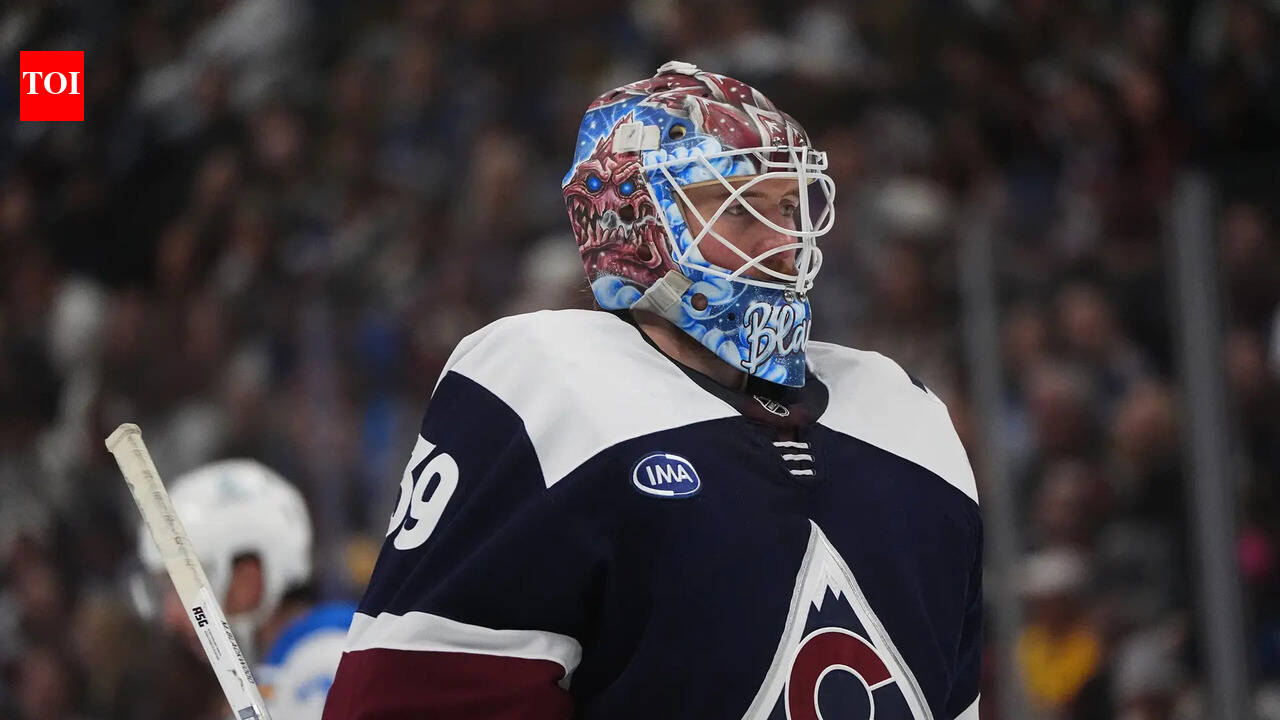 Colorado Avalanche goaltender Mackenzie Blackwood returns from injury to face the Predators