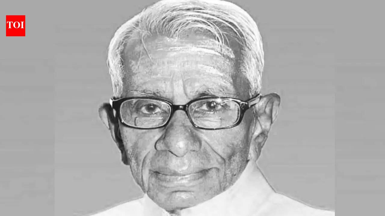 Former Karnataka minister Bheemanna Khandre passes away at 102