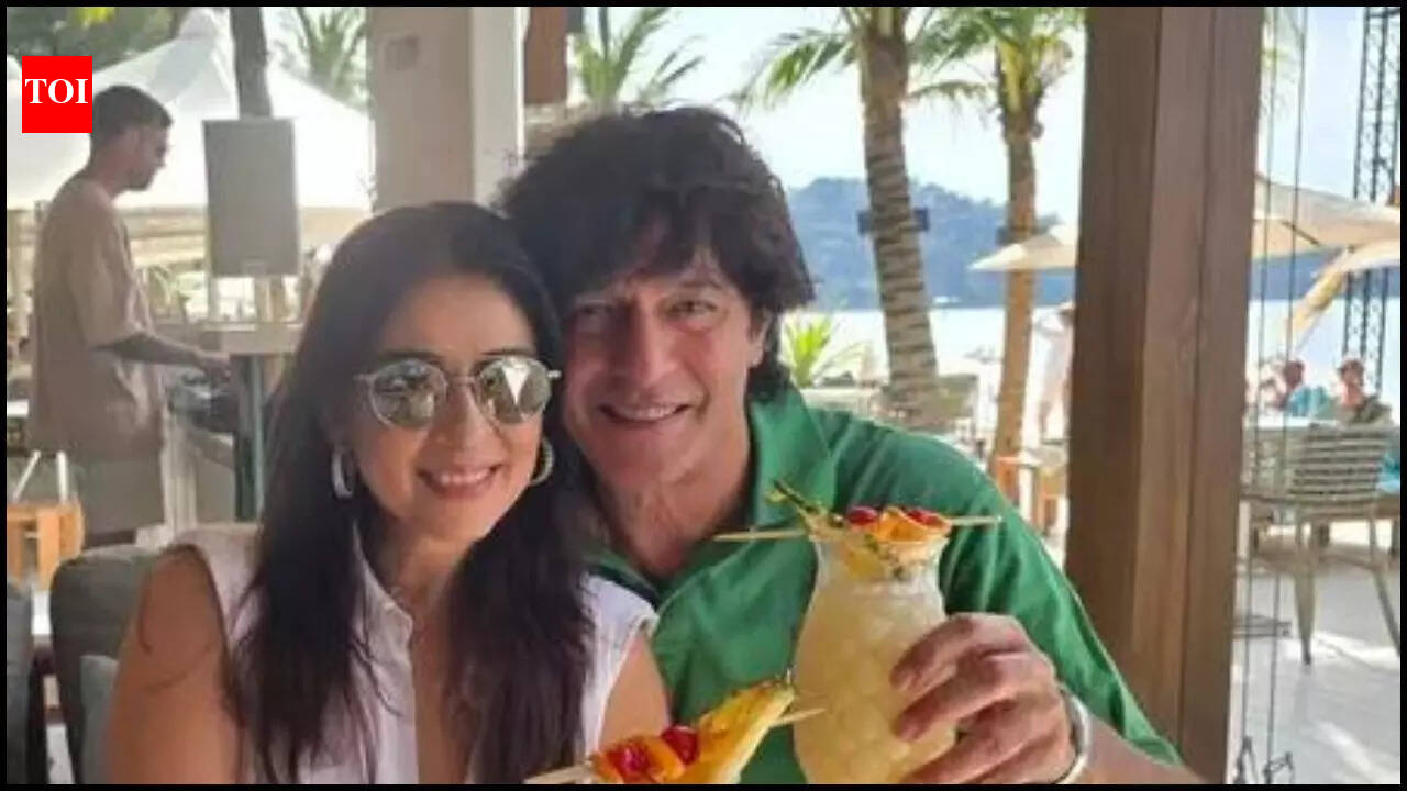 Chunky Panday says 'Love You Forever' to wife Bhavana Pandey in a lovely anniversary wish