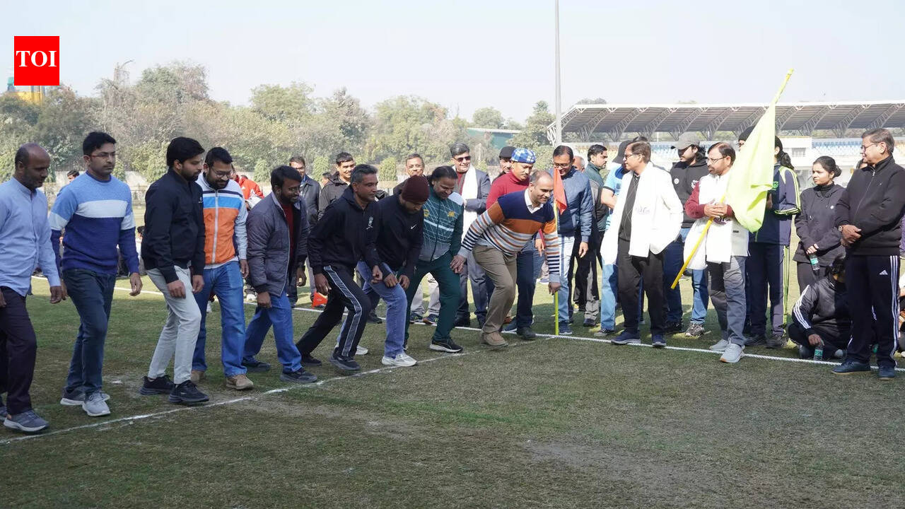 JMI holds 'Run for Swadeshi' on the Birth Anniversary of Swami Vivekananda, emphasises self-reliance