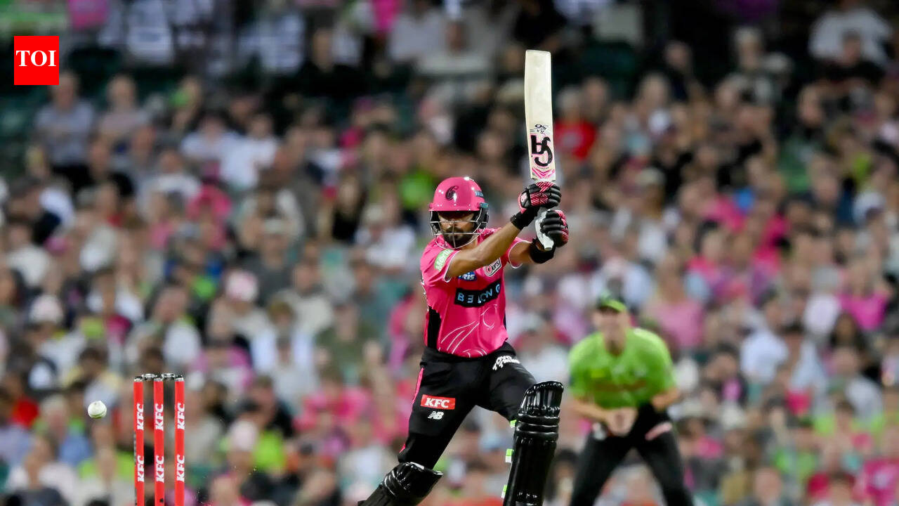 Embarrassment for Pakistan: Babar, Rizwan top unwanted list in BBL