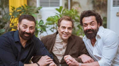 Dharmendra House set for expansion, Sunny Deol and Bobby Deol to add another floor to Rs 60 crore Juhu bungalow - Report