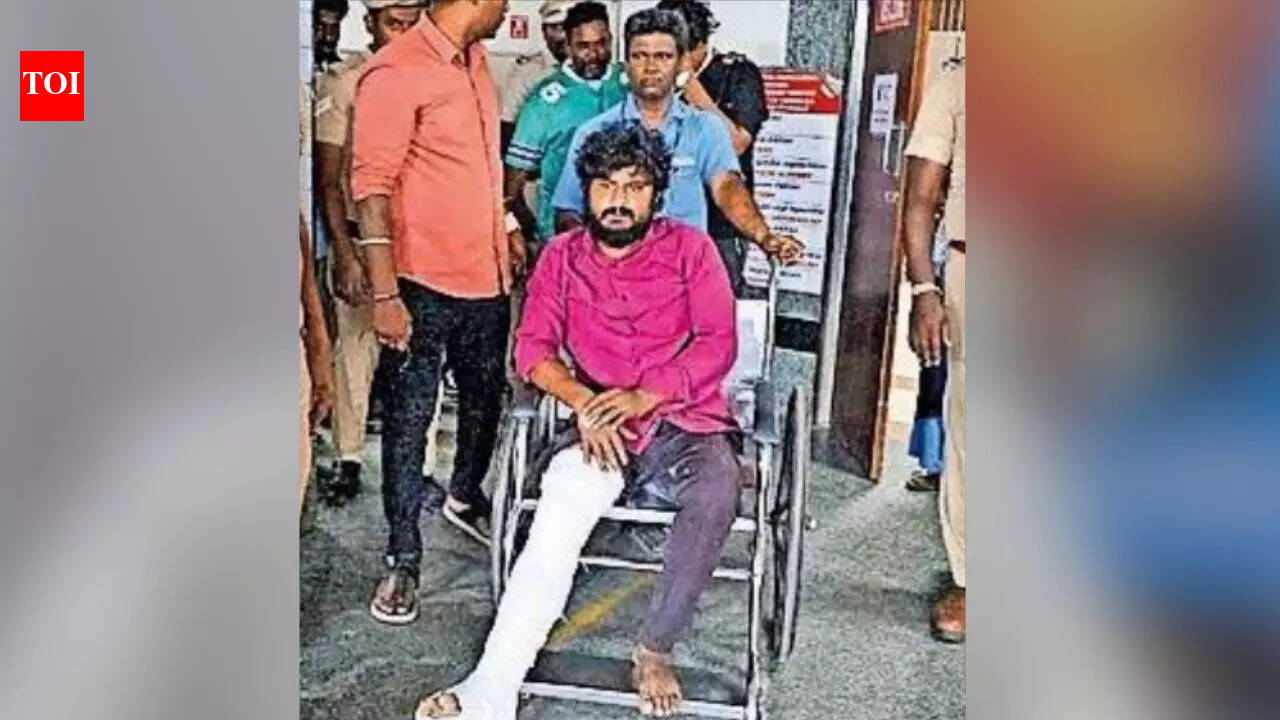 Tamil Nadu road rage horror: 2 men hacked to death in Tiruvallur after rebuking bikers for rash riding; 1 critical