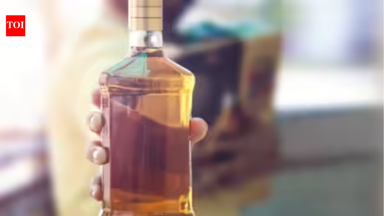 Tragic mix-up: 2 UP brothers die after drinking from pesticide contaminated disposable glass; police launch probe