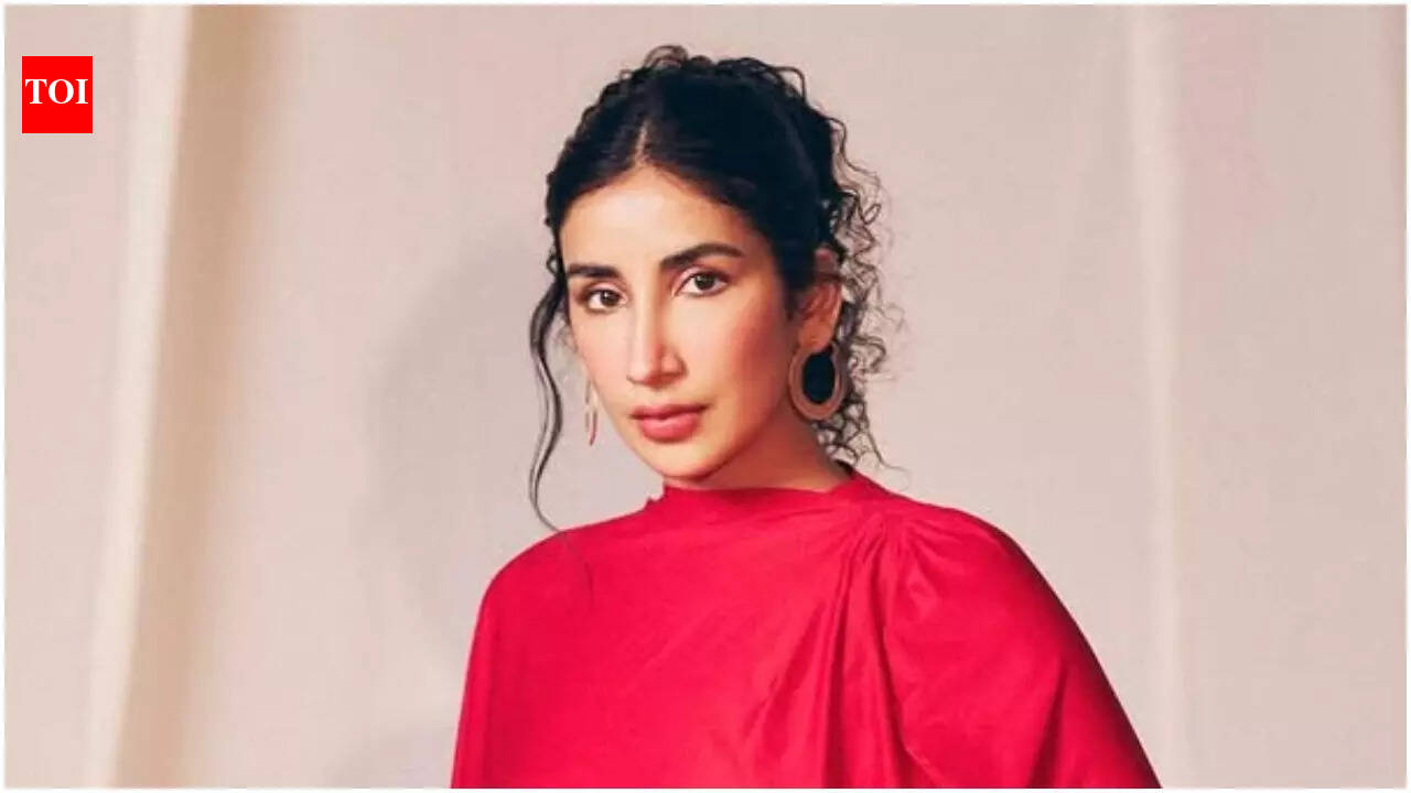 Parul Gulati shares video for Karan Aujla amid CHEATING rumors: ‘I noticed he unfollowed me…’