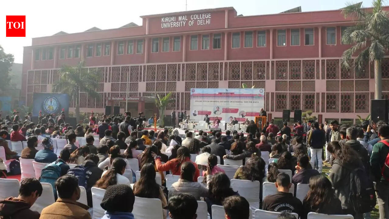 Kirori Mal College celebrates National Youth Day, inaugurates Swami Vivekananda complex